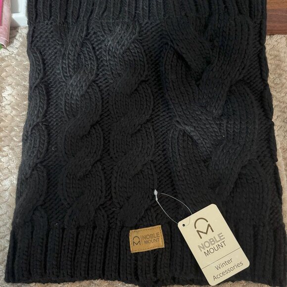 Noble Mount Mens Cable Knit Toaster Snood Scarf, NWT - Picture 1 of 1